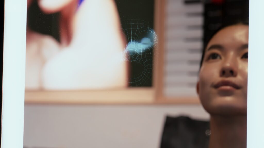 Shu Uemura AI Smart Mirror