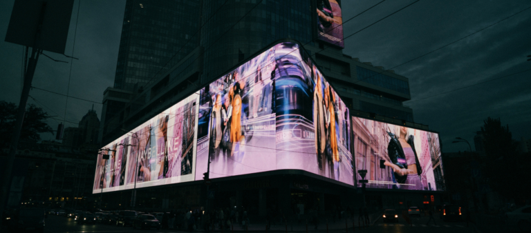 Maybelline AR Billboard